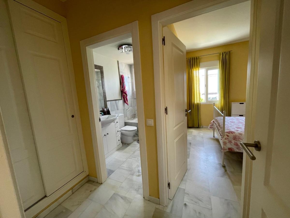 Hochwertiges Haus In Wunderschoener Golf Anlage Am Meer Rota Kültér fotó